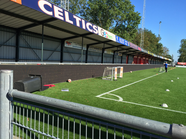 P10周边LED显示屏体育场