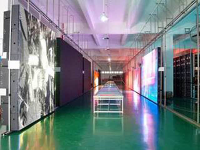 调整大小 - 老化架